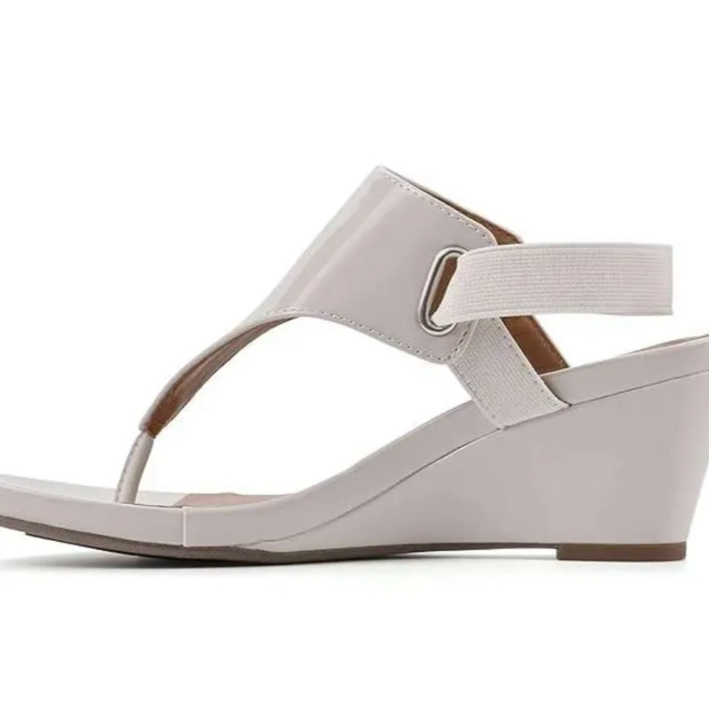 White Mountain White Slip On Wedge Sandals Elastic Straps Size 10